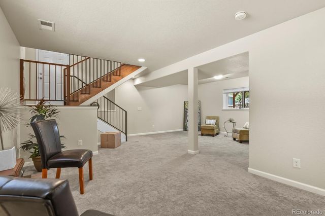 8737 W Floyd Drive, Lakewood, CO 80227