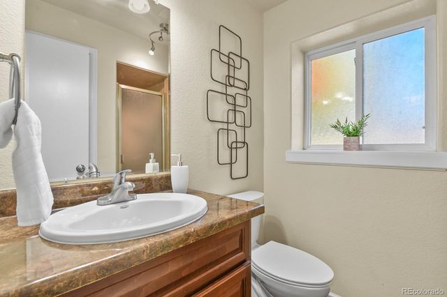 8737 W Floyd Drive, Lakewood, CO 80227