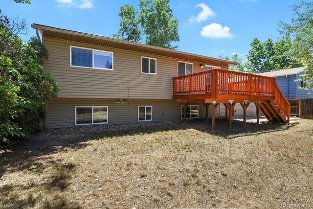 8737 W Floyd Drive, Lakewood, CO 80227
