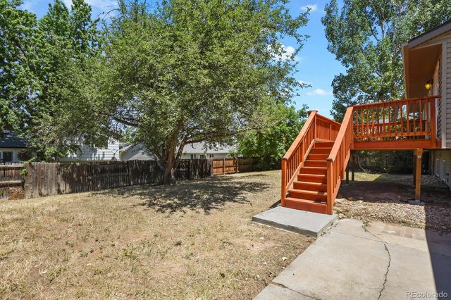 8737 W Floyd Drive, Lakewood, CO 80227