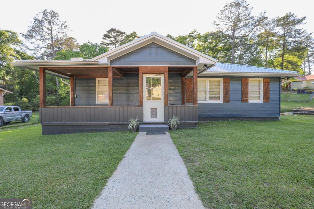 127 Fourth Street SW, Milledgeville, GA 31061