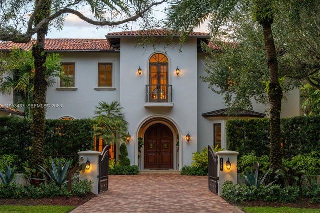 5865 SW 96th St, Pinecrest, FL 33156