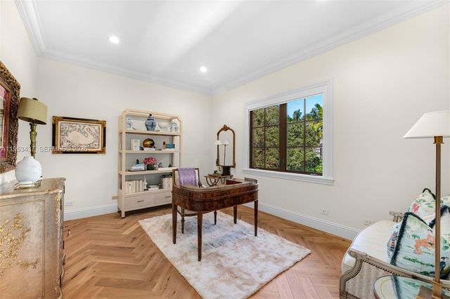 5865 SW 96th St, Pinecrest, FL 33156