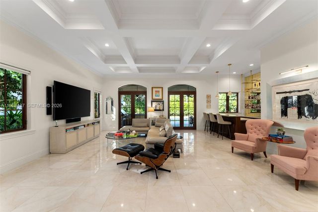 5865 SW 96th St, Pinecrest, FL 33156