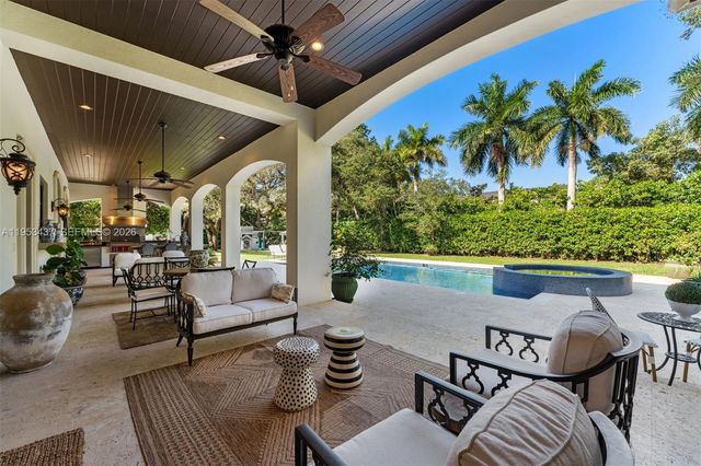 5865 SW 96th St, Pinecrest, FL 33156