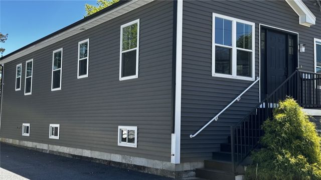 851 River Avenue, Providence, RI 02908