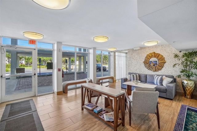 223 ISLAND WAY 4C, Clearwater Beach, FL 33767