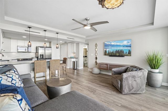223 ISLAND WAY 4C, Clearwater Beach, FL 33767