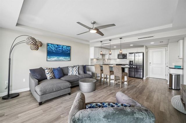 223 ISLAND WAY 4C, Clearwater Beach, FL 33767