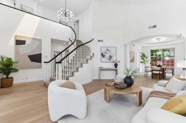 292 Silverlake Court, Milpitas, CA 95035