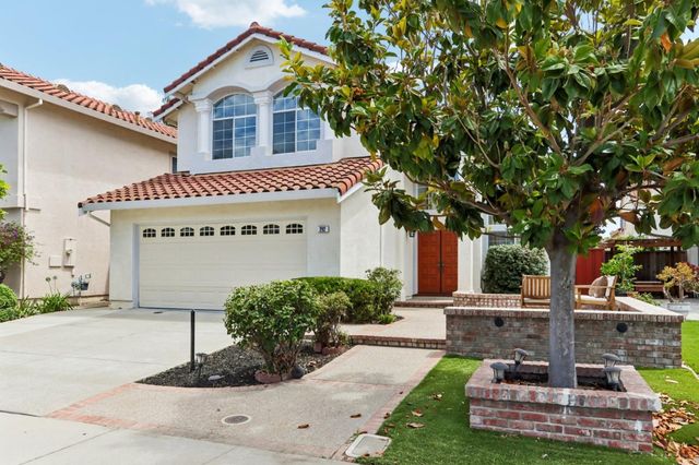 292 Silverlake Court, Milpitas, CA 95035