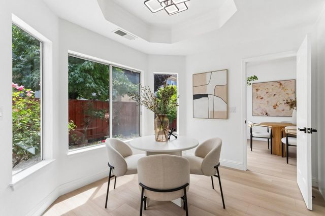 292 Silverlake Court, Milpitas, CA 95035