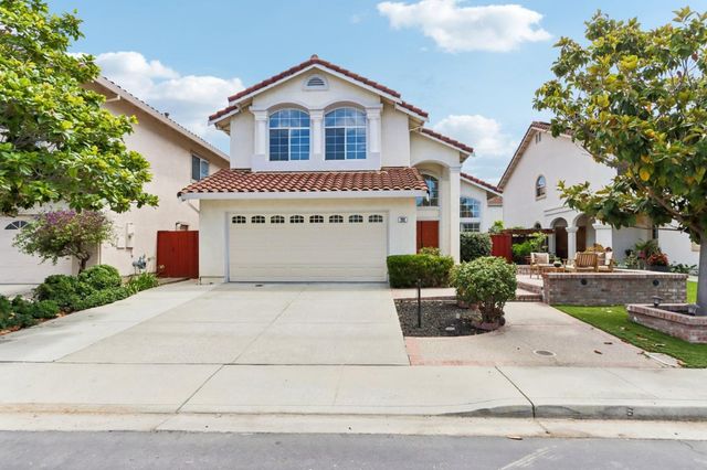 292 Silverlake Court, Milpitas, CA 95035