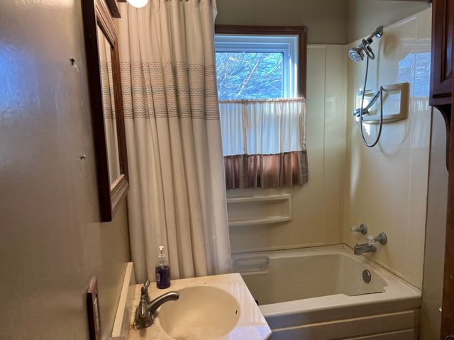 681 S Tanner Avenue, Kankakee, IL 60901