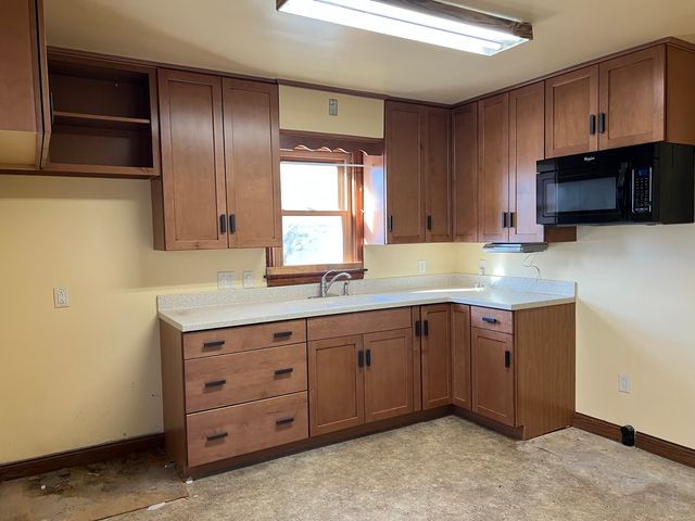 681 S Tanner Avenue, Kankakee, IL 60901