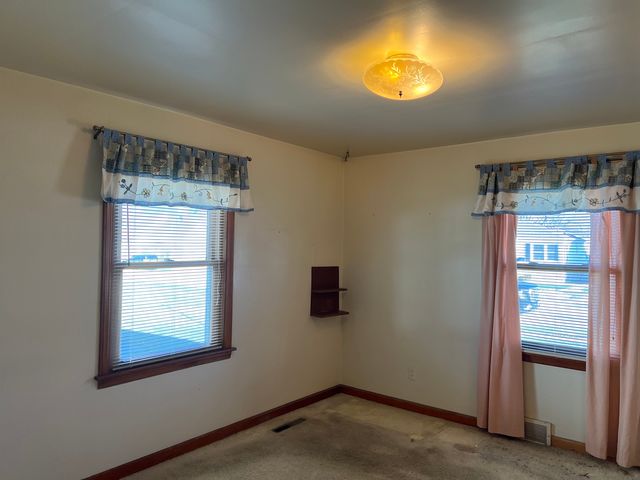 681 S Tanner Avenue, Kankakee, IL 60901