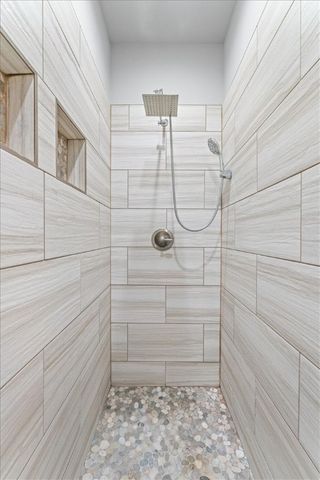 6 Carole Rae Lane, Bella Vista, AR 72714