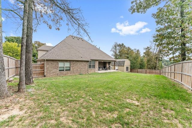 6 Carole Rae Lane, Bella Vista, AR 72714