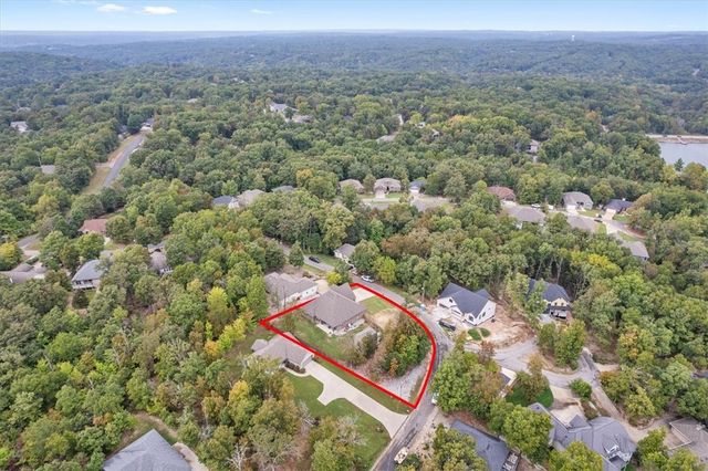 6 Carole Rae Lane, Bella Vista, AR 72714