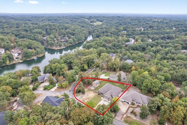 6 Carole Rae Lane, Bella Vista, AR 72714