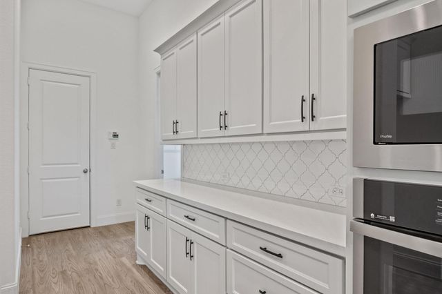 4607 Bernard Drive, Manvel, TX 77583