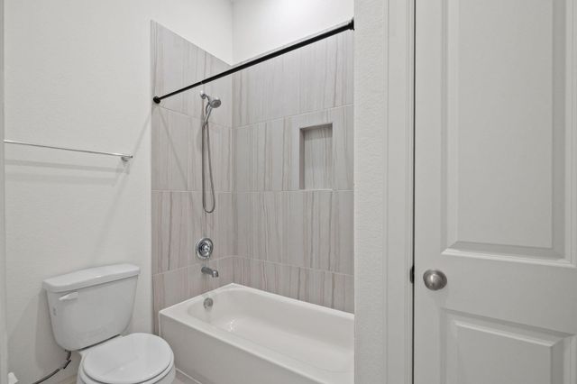 4607 Bernard Drive, Manvel, TX 77583