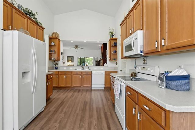 5135 INDIAN OCEAN LOOP, Tavares, FL 32778