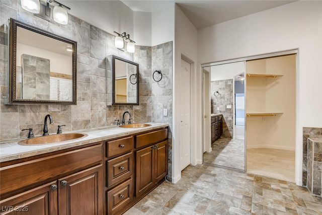 3594 Driving Range Street, Las Vegas, NV 89122