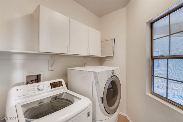 3594 Driving Range Street, Las Vegas, NV 89122