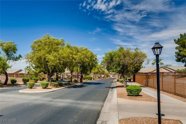 3594 Driving Range Street, Las Vegas, NV 89122