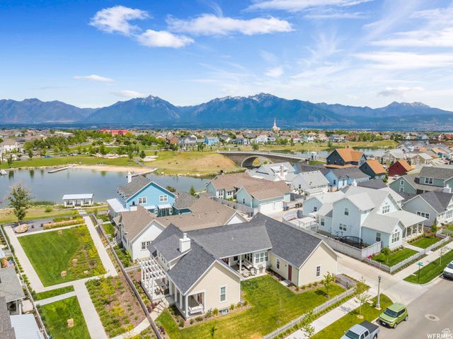 10907 S LAKE ISLAND DR, South Jordan, UT 84009