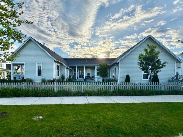 10907 S LAKE ISLAND DR, South Jordan, UT 84009