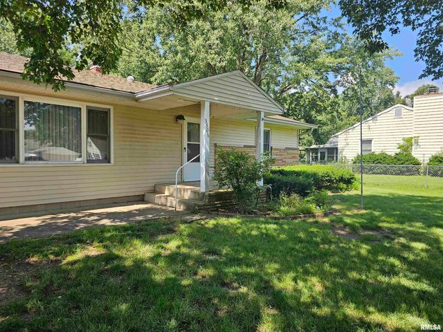 5306 E CAMBRON Avenue, Chillicothe, IL 61523