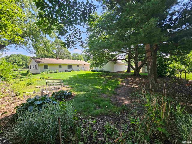 5306 E CAMBRON Avenue, Chillicothe, IL 61523