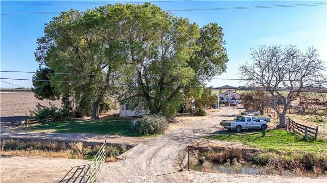 4321 E Mission Avenue, Merced, CA 95341