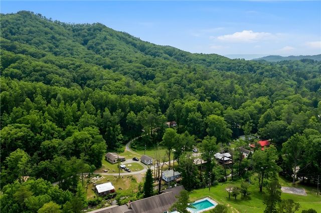 401 Rocky Bottom Road, Sunset, SC 29685
