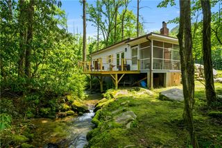 401 Rocky Bottom Road, Sunset, SC 29685