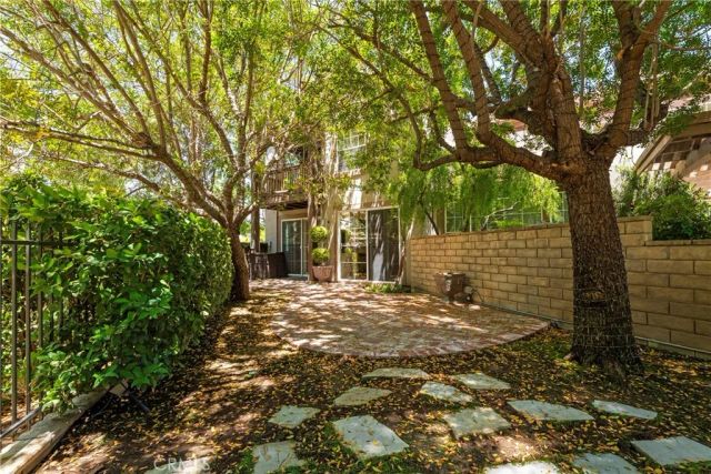 26803 Matisse, Valencia, CA 91355
