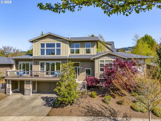 1125 N Alexandra Dr, Newberg, OR 97132