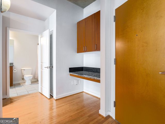 943 Peachtree Street NE 1909, Atlanta, GA 30309