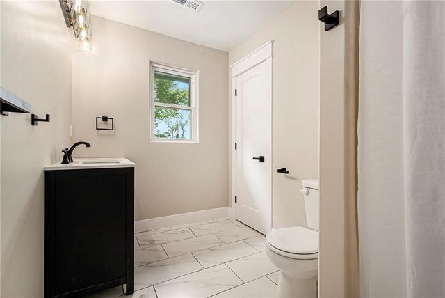 52 SE 208th Street, Holt, MO 64048