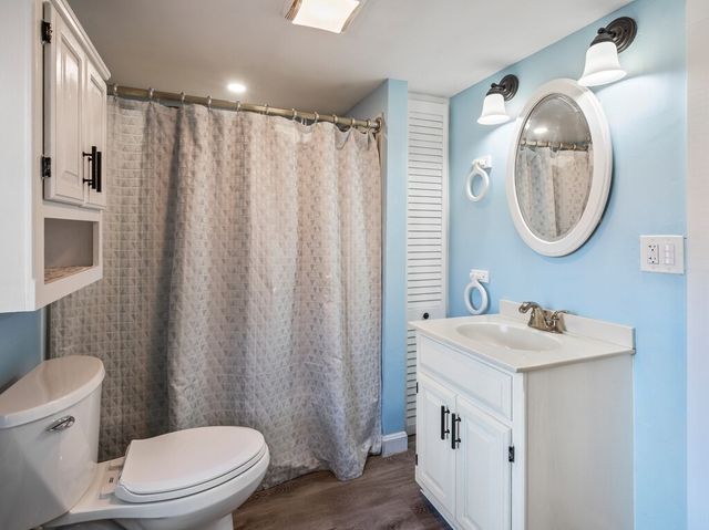 229 Sterling St, Clinton, MA 01510