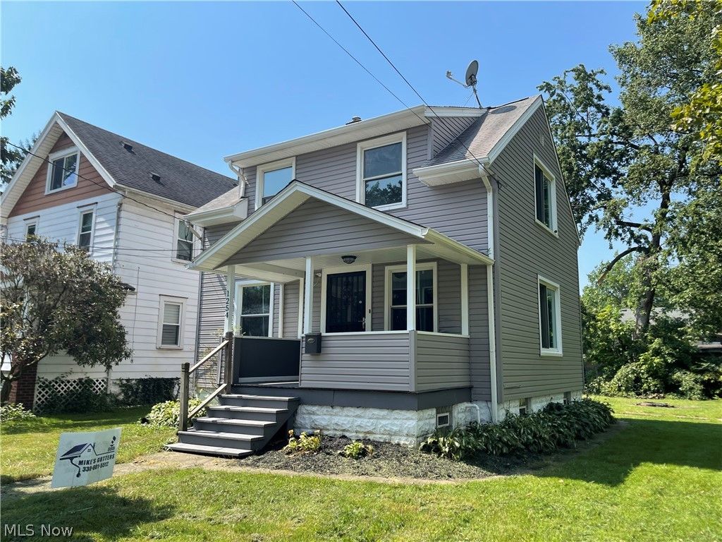 1254 Wilbur Avenue, Akron, OH 44301