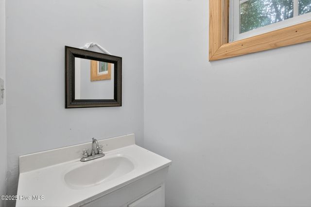 1003 Treemont Road NW, Wilson, NC 27896