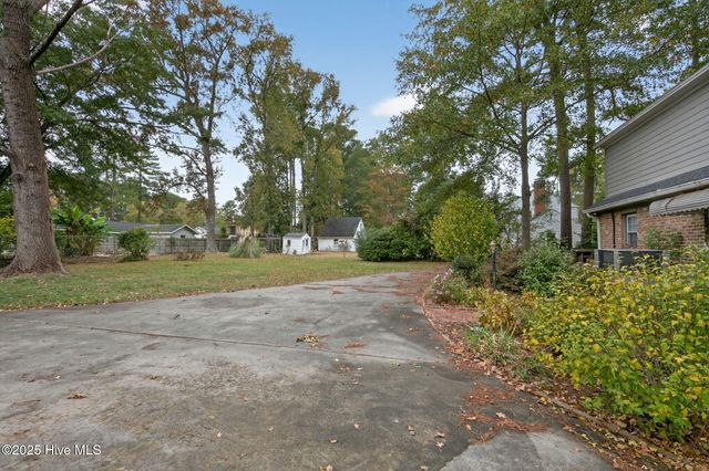 1003 Treemont Road NW, Wilson, NC 27896