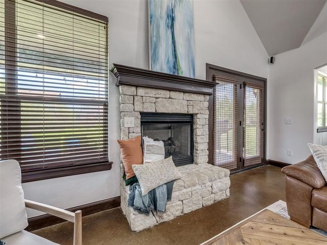17400 Barrington Hills Lane, Edmond, OK 73012