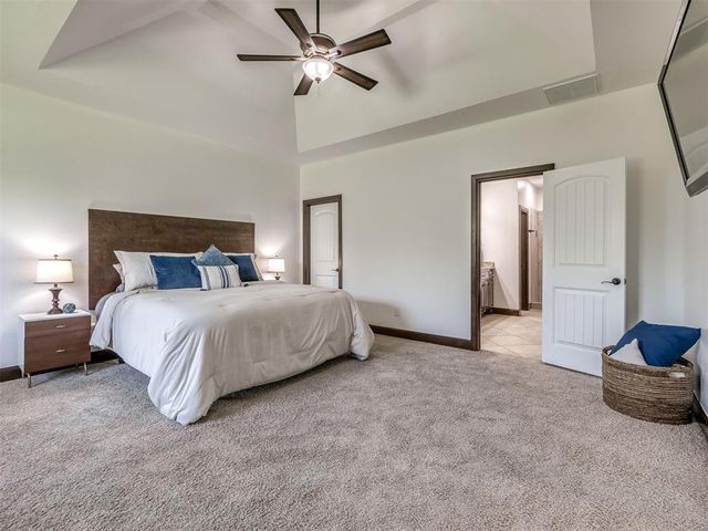 17400 Barrington Hills Lane, Edmond, OK 73012