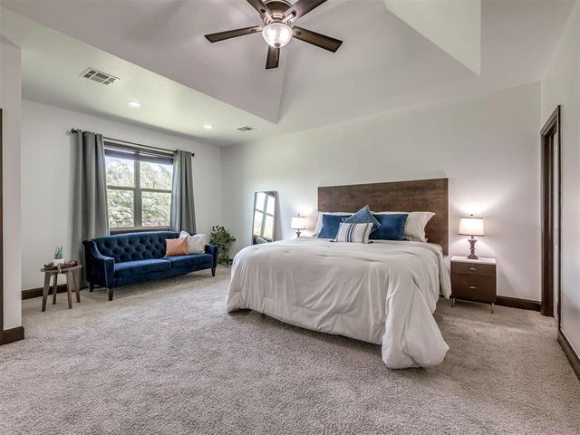 17400 Barrington Hills Lane, Edmond, OK 73012