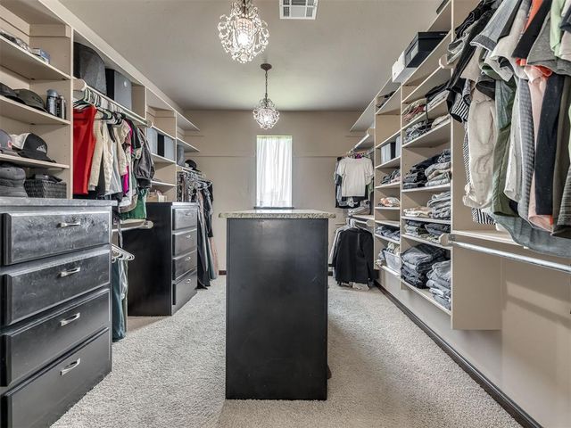 17400 Barrington Hills Lane, Edmond, OK 73012