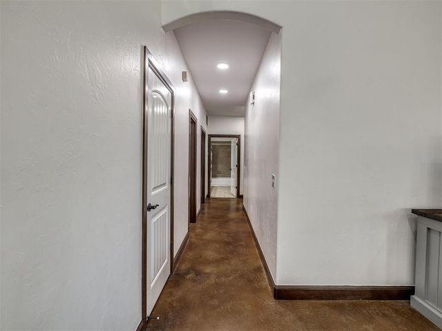 17400 Barrington Hills Lane, Edmond, OK 73012